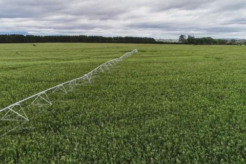 centre pivot boom irrigation